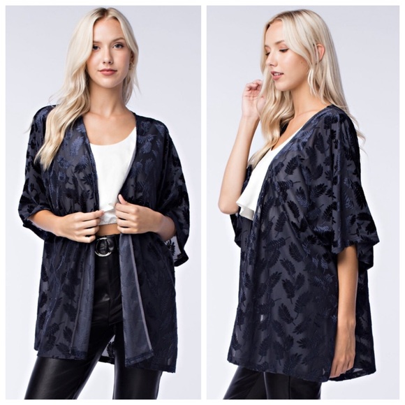 Vella Sweaters - RESTOCKED✨ New navy velvet boho leaf Cardigan